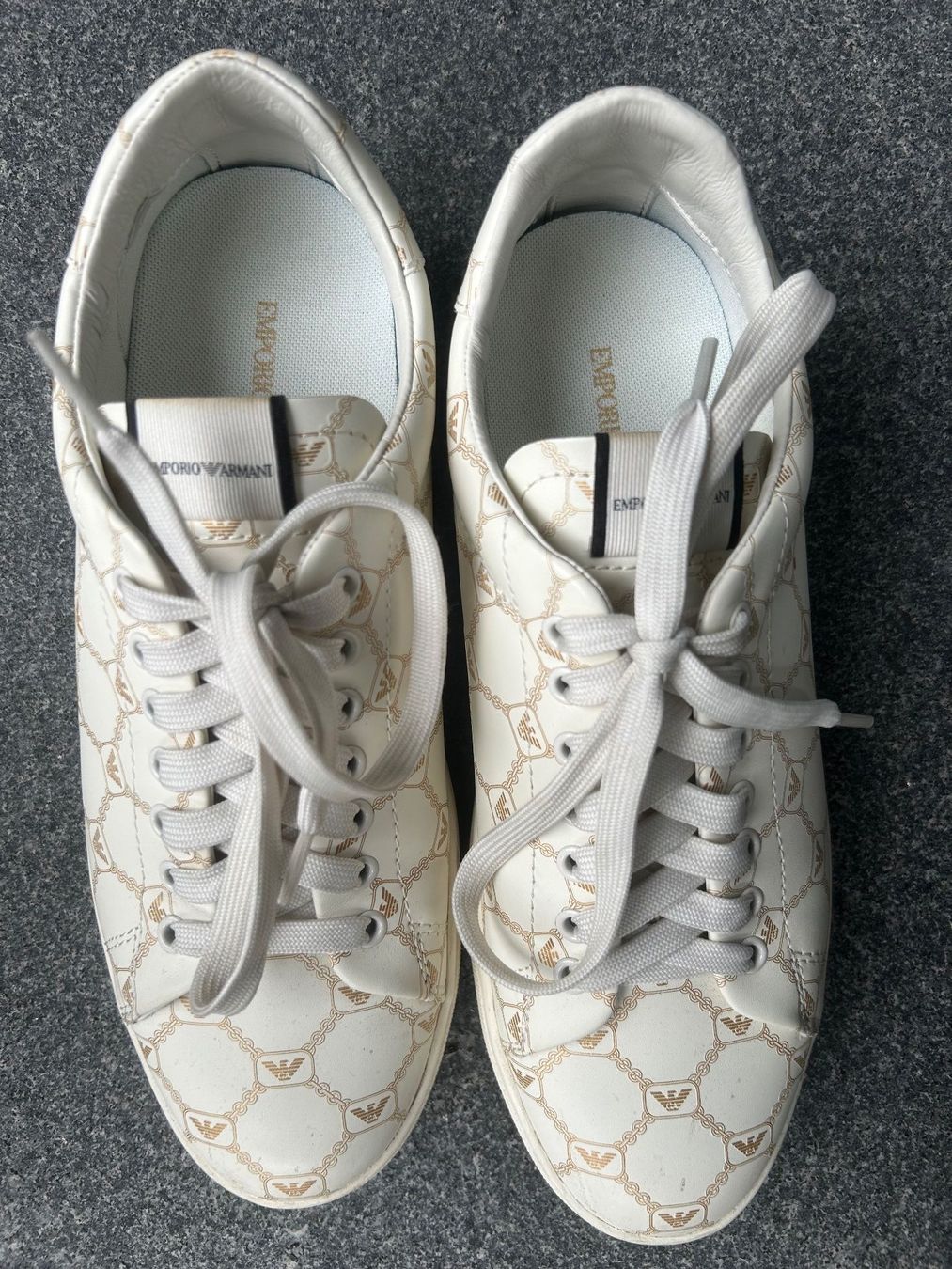 Armani Scarpe da donna: Armani Sneakers Damen – Usato da Pratteln venduto da Miki_