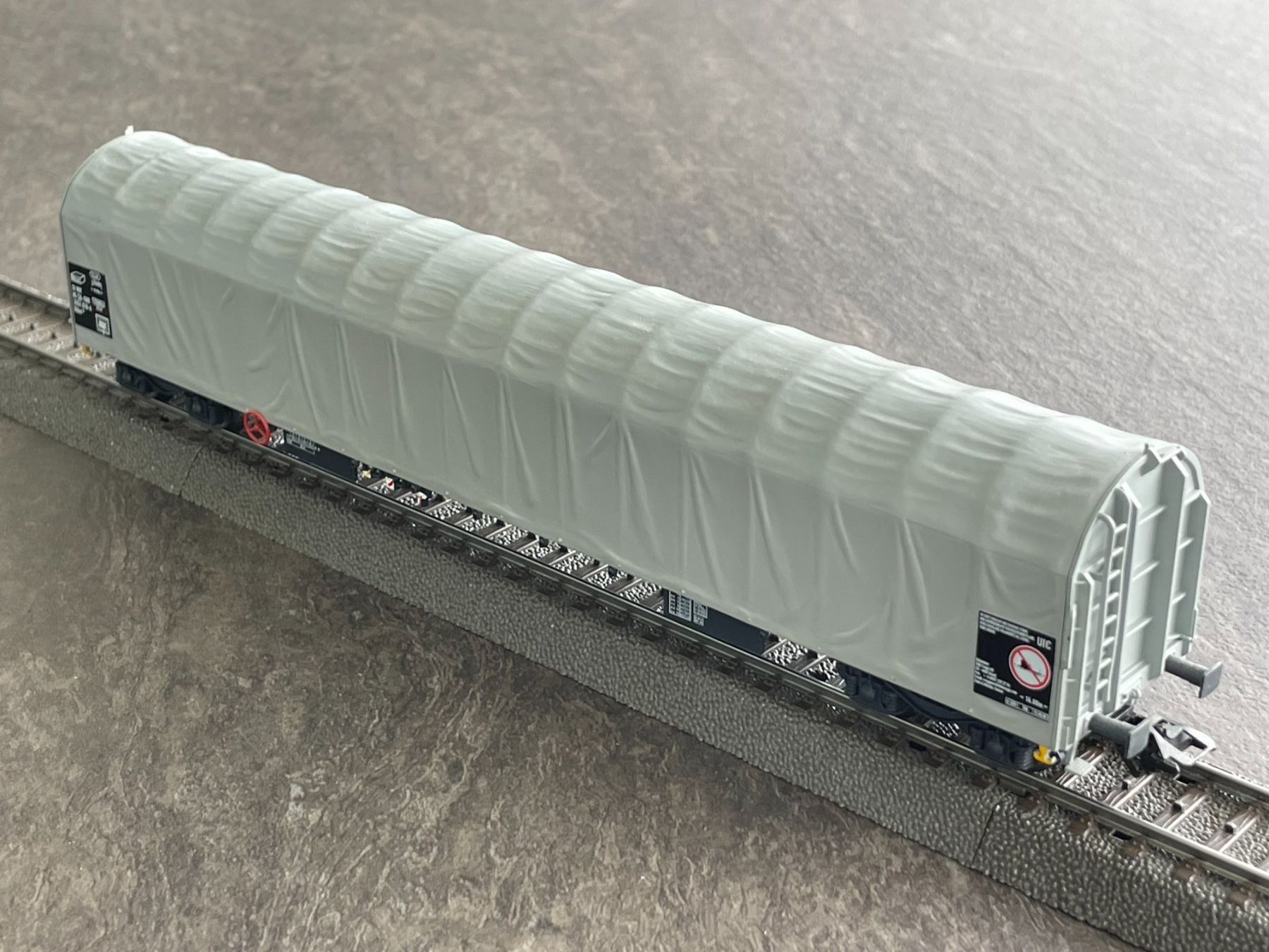 Märklin Modelleisenbahnen: MÄRKLIN 47061 Schiebeplanenwagen Typ Rils, SBB H0 – Gebraucht aus Zuzwil SG von Zibu-3
