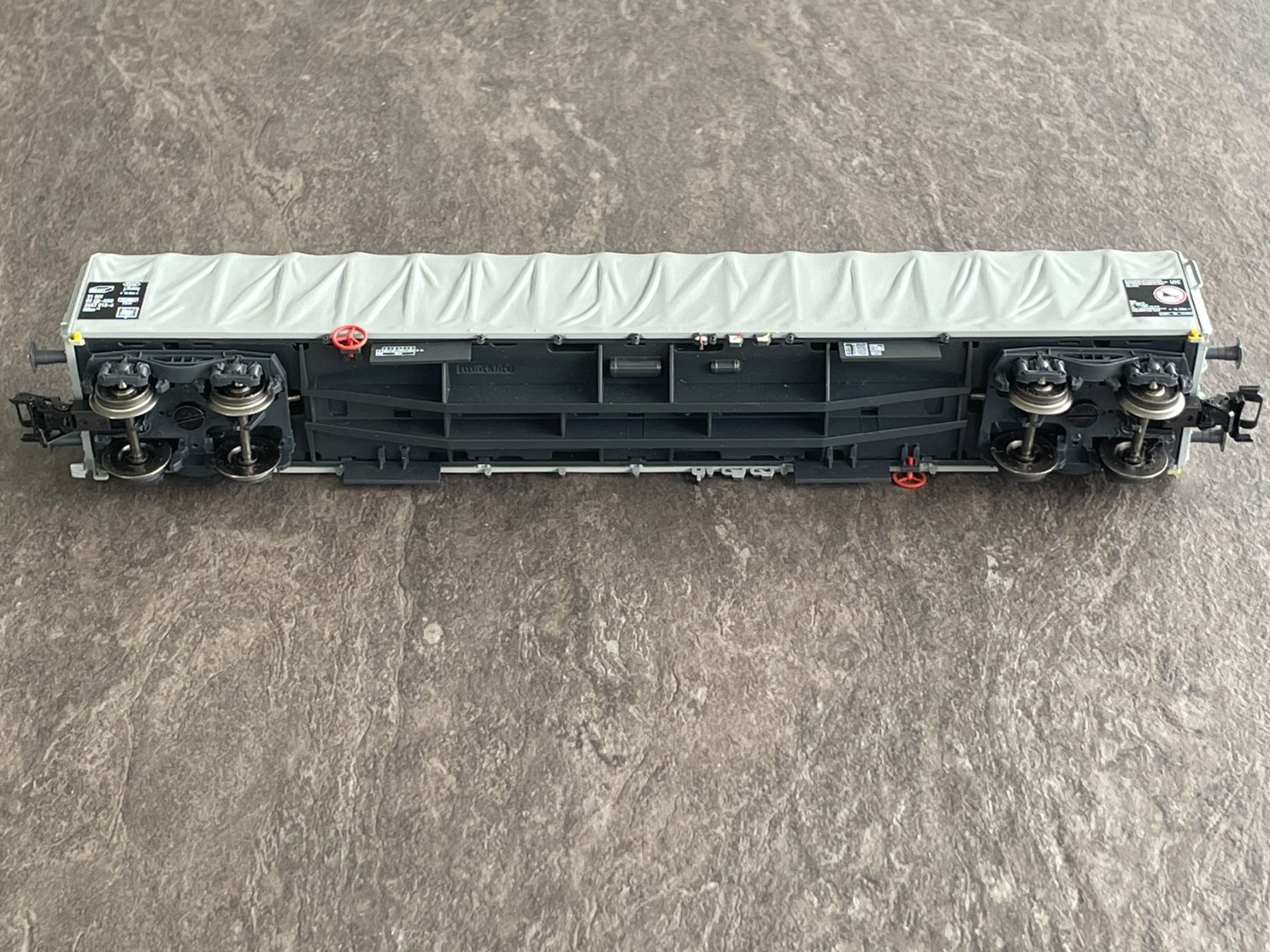 Märklin Modelleisenbahnen: MÄRKLIN 47061 Schiebeplanenwagen Typ Rils, SBB H0 – Gebraucht aus Zuzwil SG von Zibu-3 2