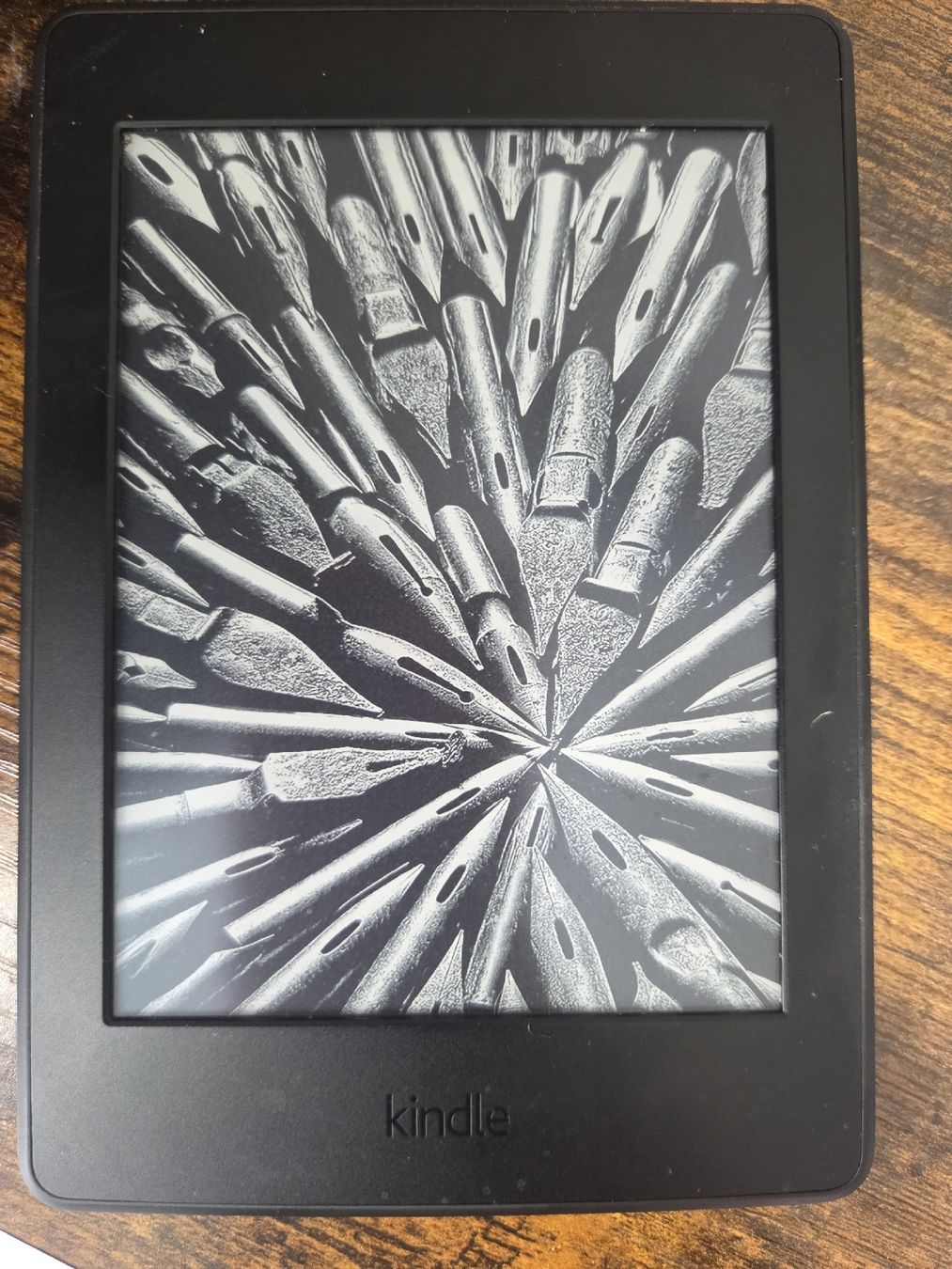 Amazon Tablet PC: E-Reader Amazon Kindle Paperwhite 7. Generation schwarz – Usato da Winterthur venduto da Maricels_Boutique