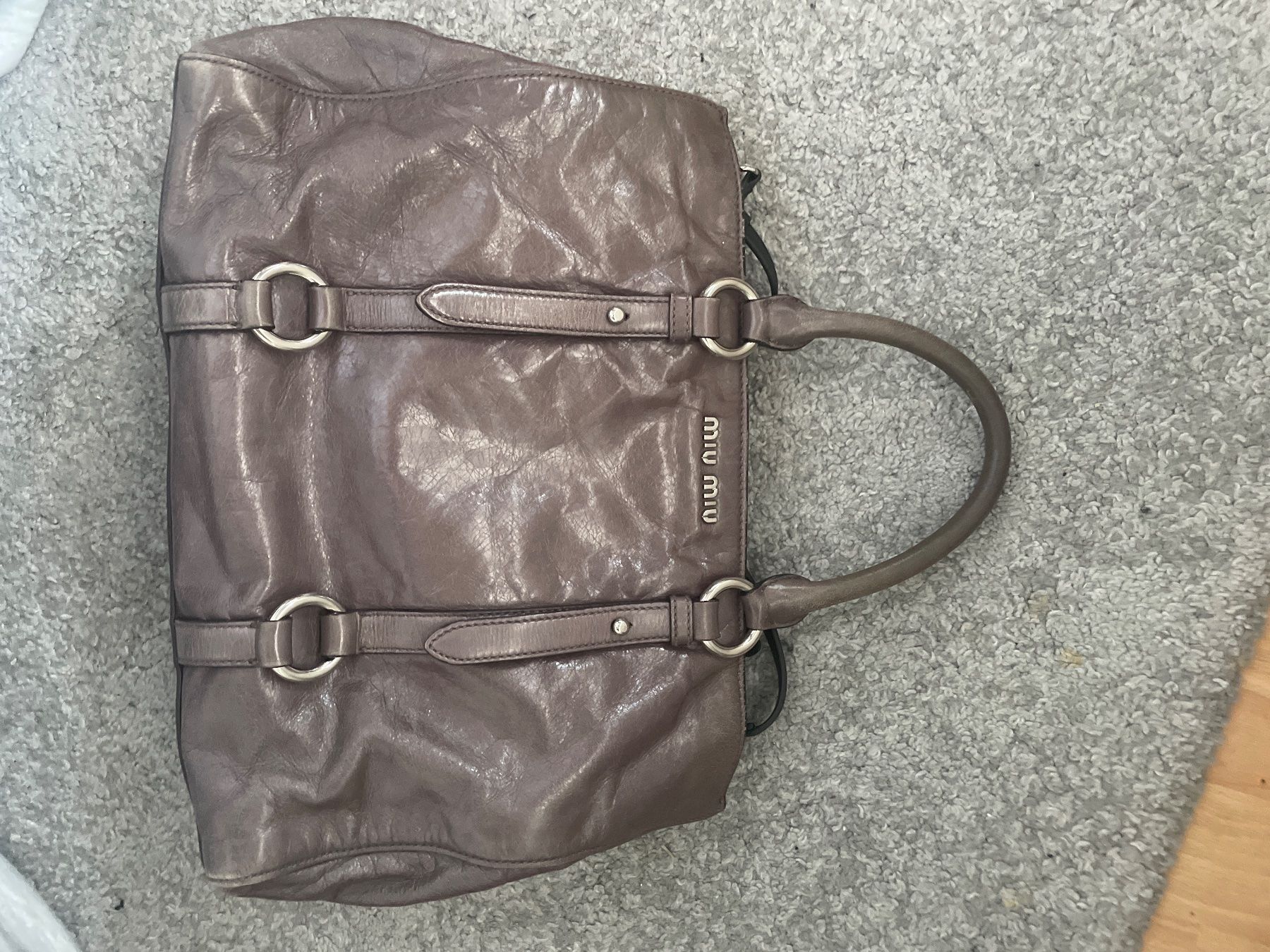 Borse da donna: Sac miu miu vintage – Usato da Hauterive NE venduto da gre_s2z2