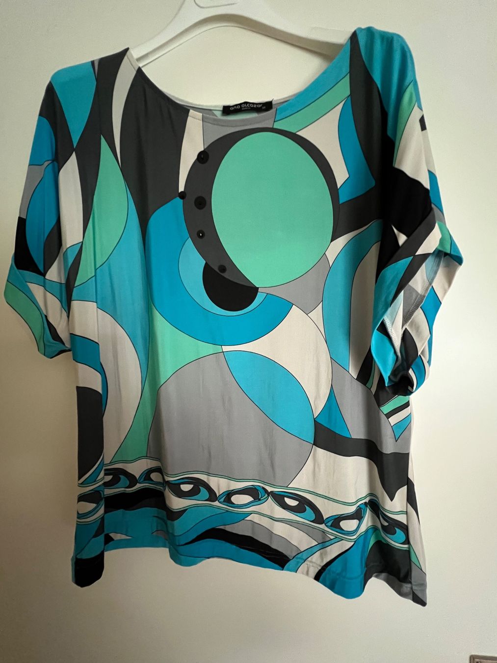 T-Shirts: Shirt Gr.38 ana alcazar – Gebraucht aus Schmerikon von Speedy053