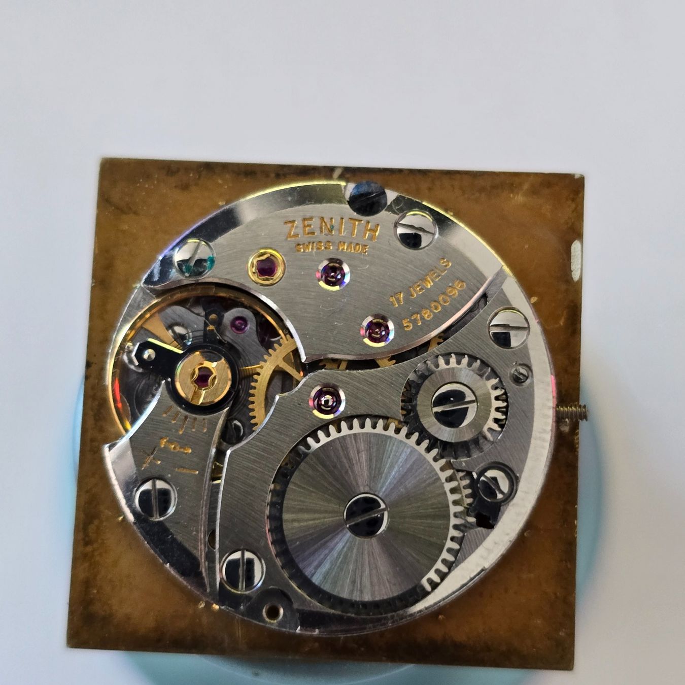 Zenith Orologi: Mouvement Zenith 2310 – Usato da Tramelan venduto da Nirdan 2