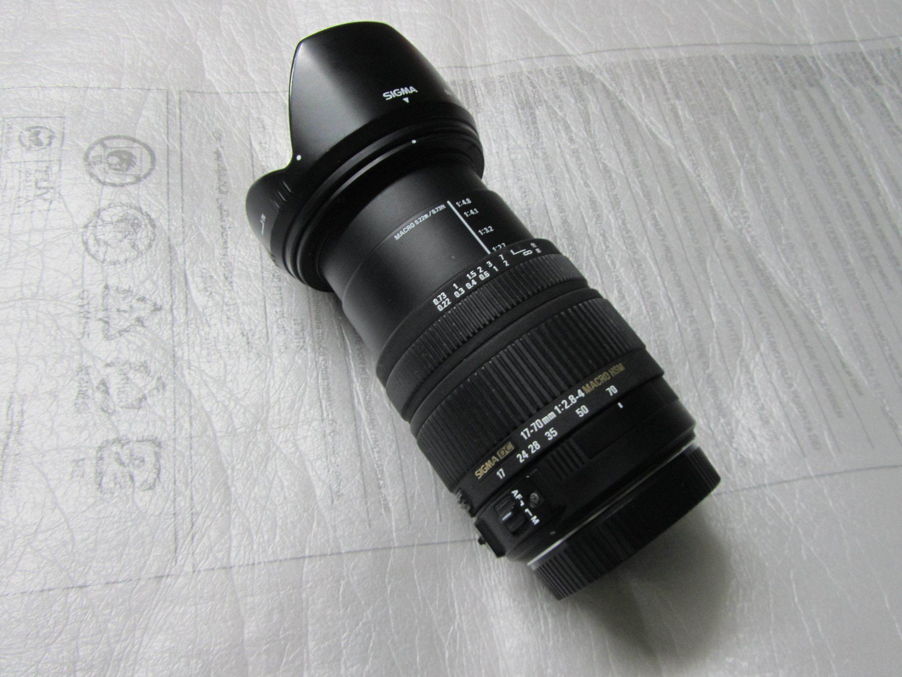 Sigma Objectifs: Sigma DC 17-70mm 1:2.8-4 Macro HSM – D'occasion à moosseedorf par RTN10 2