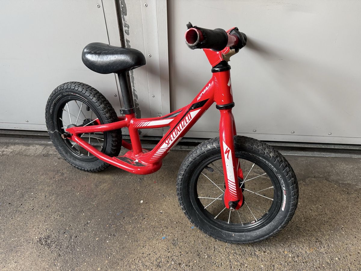 Specialized Biciclette: Specialized Laufrad Hotwalk – Usato da Pfungen venduto da 3LGK158 1