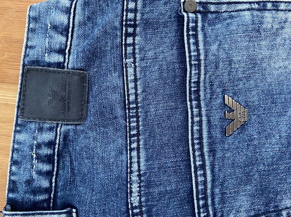Jeans: Emporio Armani Jeans – Usato da Ebikon venduto da van_qg5n 3