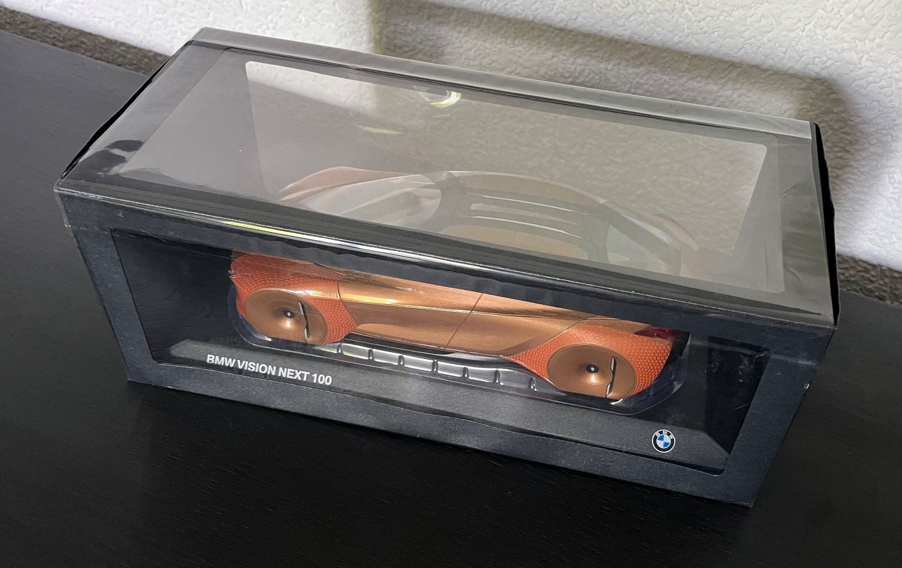 BMW Modellini d'auto: BMW VISION NEXT 100, 1:18 – Nuovo (secondo la descrizione) da St-Cergue venduto da ncu_t267 8