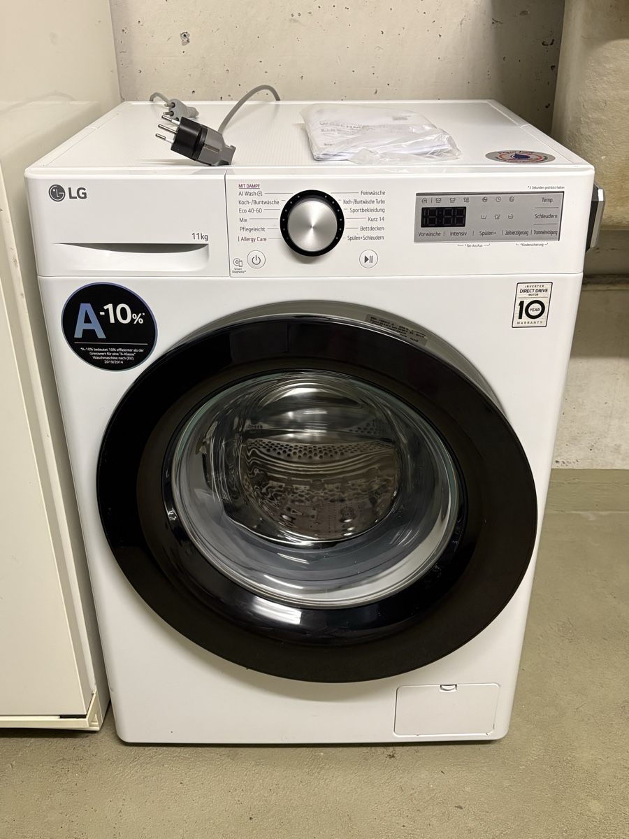 LG Machines à laver: LG Waschmaschine 11kg – D'occasion à Turbenthal par 22manuela