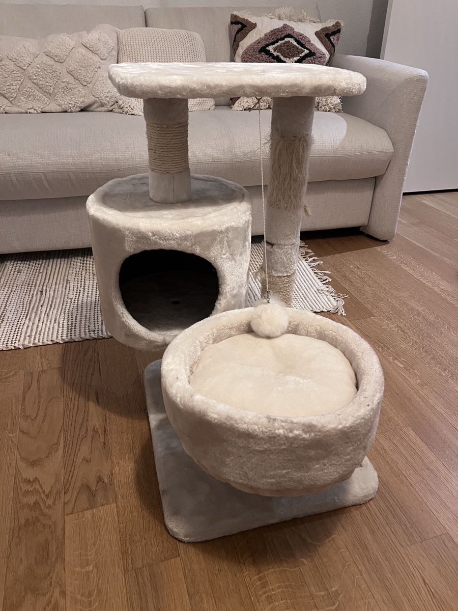 Tiragraffi: Katzenbaum Beige – Usato da Wädenswil venduto da laurakm