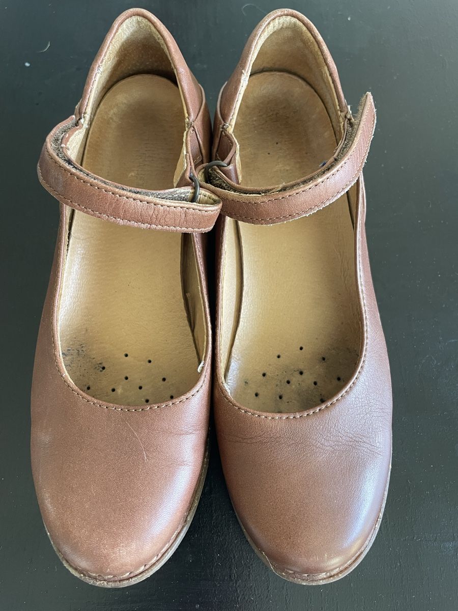 Scarpe da donna: Damenschuhe 37 Leder – Usato da Murten venduto da bobby99777744