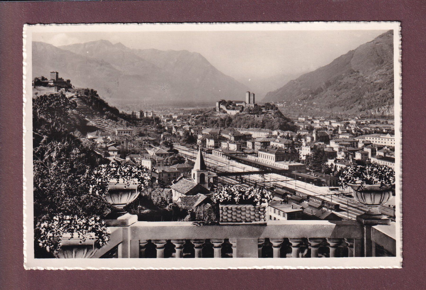 Cartoline postali: BELLINZONA - Stazione – Usato da Pully venduto da nicecards