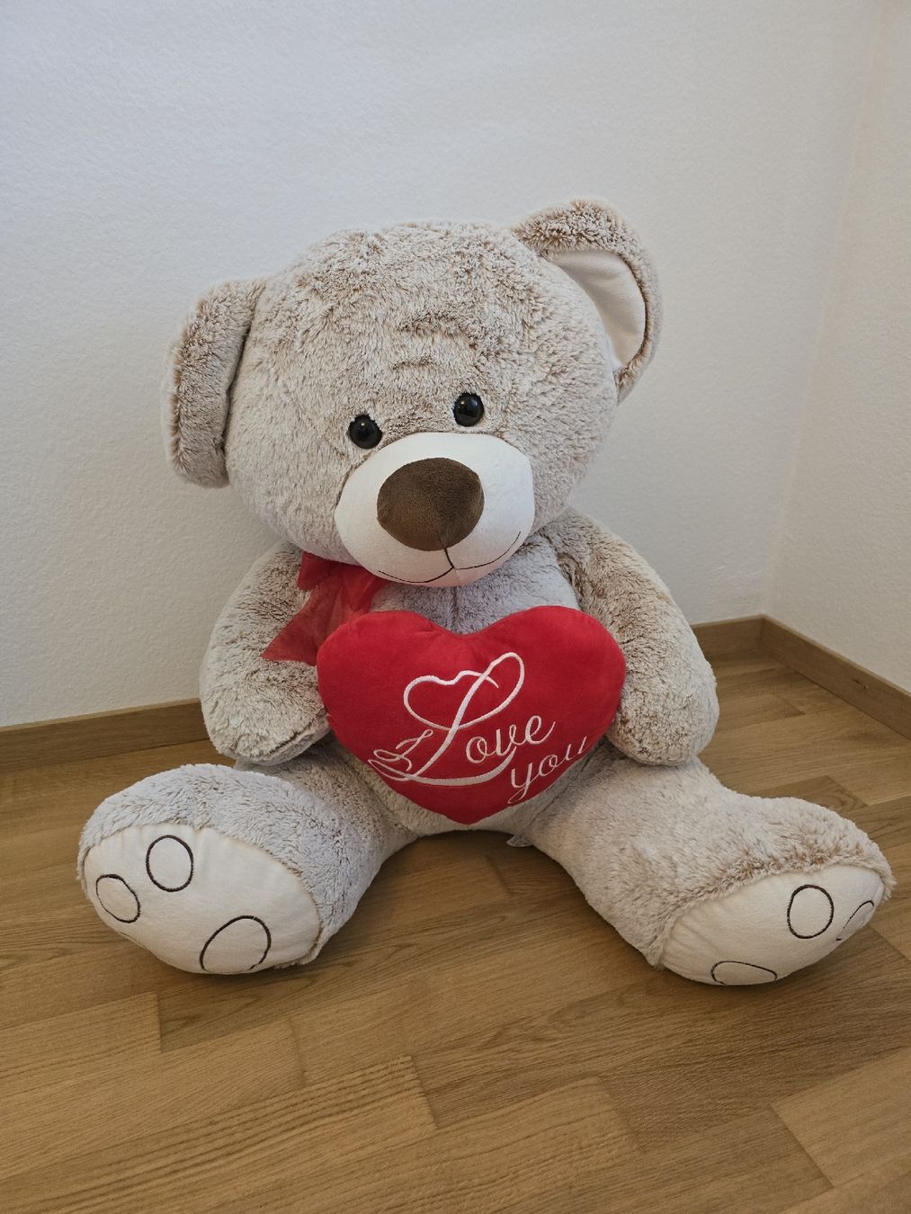 Giocattoli: Grosser Teddybär mit Herz "Love you" – Usato da Obernau venduto da Joannajojo