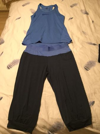 Fitness ensemble Nike t.38/40