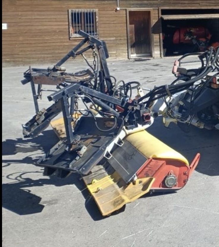 Alle Ersatzteile: Pistenbully Kässbohrer Pb 170/200d/dw/dr – Gebraucht aus Dürnten von Husqv500 1
