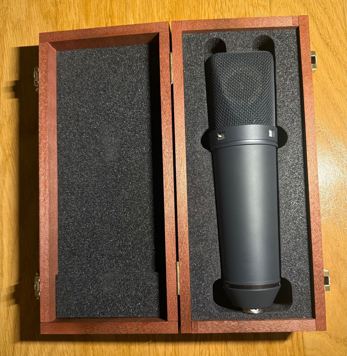 Neumann Microfoni: Neumann U 87 Ai mit Popfilter – Usato da Möhlin venduto da thrillagain 1