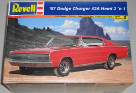 Revell '67 Dodge Charger 426 Hemi 2'n1 1:25