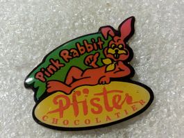 Ansteckpin 147: Pink Rabbit