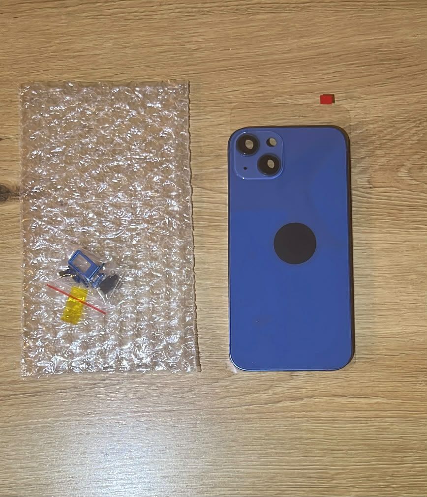 Apple Telefoni cellulari / Smartphones: châssis iPhone 13 pièce détachées – Nuovo e nell'imballaggio originale da Fribourg venduto da mal_8zjh