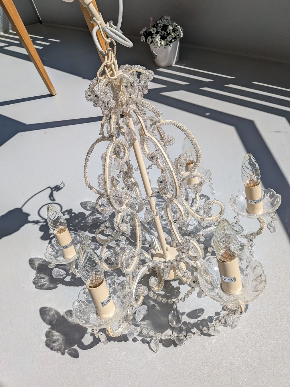Lampadari & plafoniere: Kronleuchter beige (nicht Echtkristall) – Usato da Luzern venduto da Aussiejoy 1