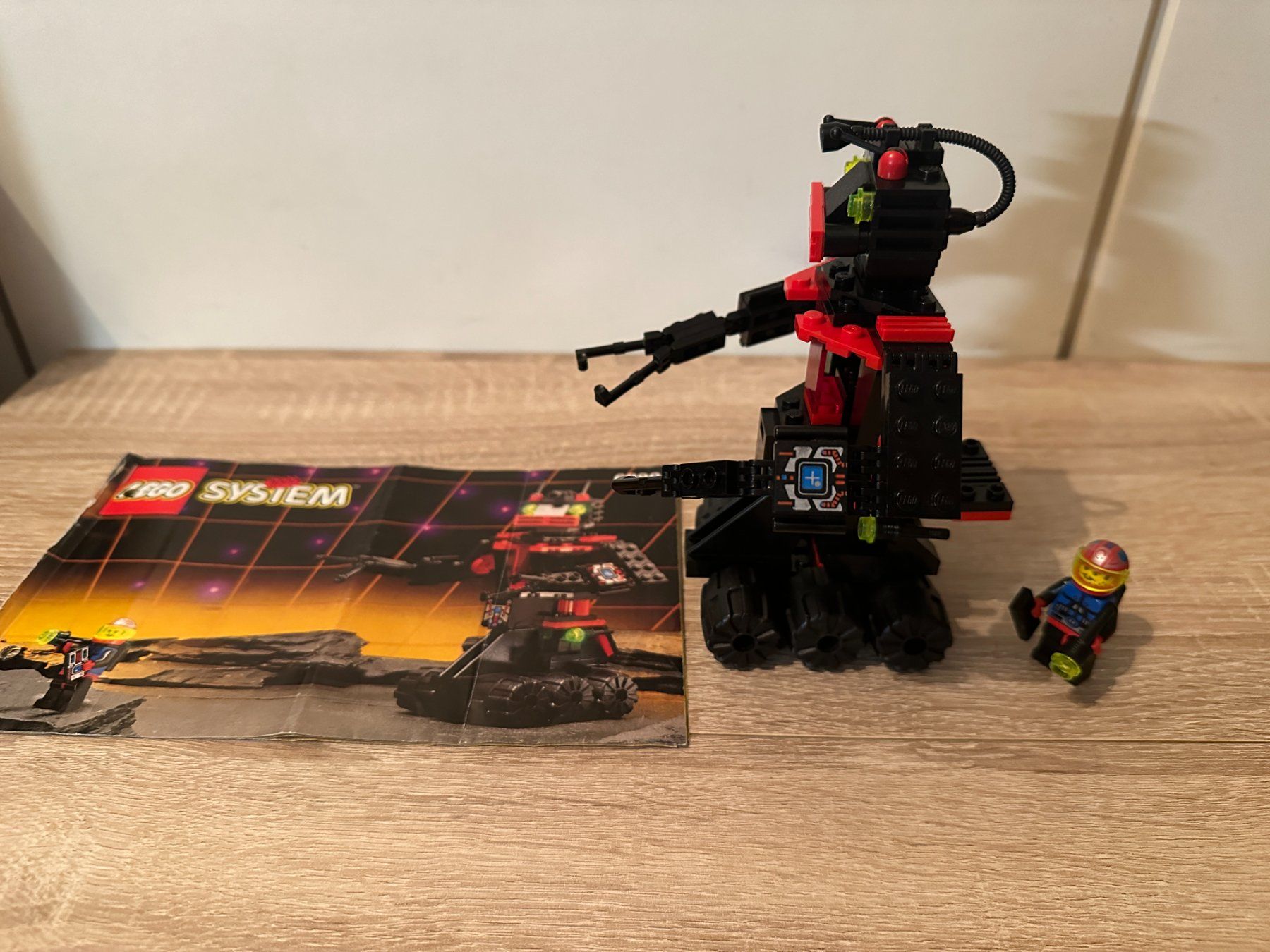 Lego Kit di costruzioni: LEGO 6889 Recon Robot – Usato da Basel venduto da Don-Angel 1