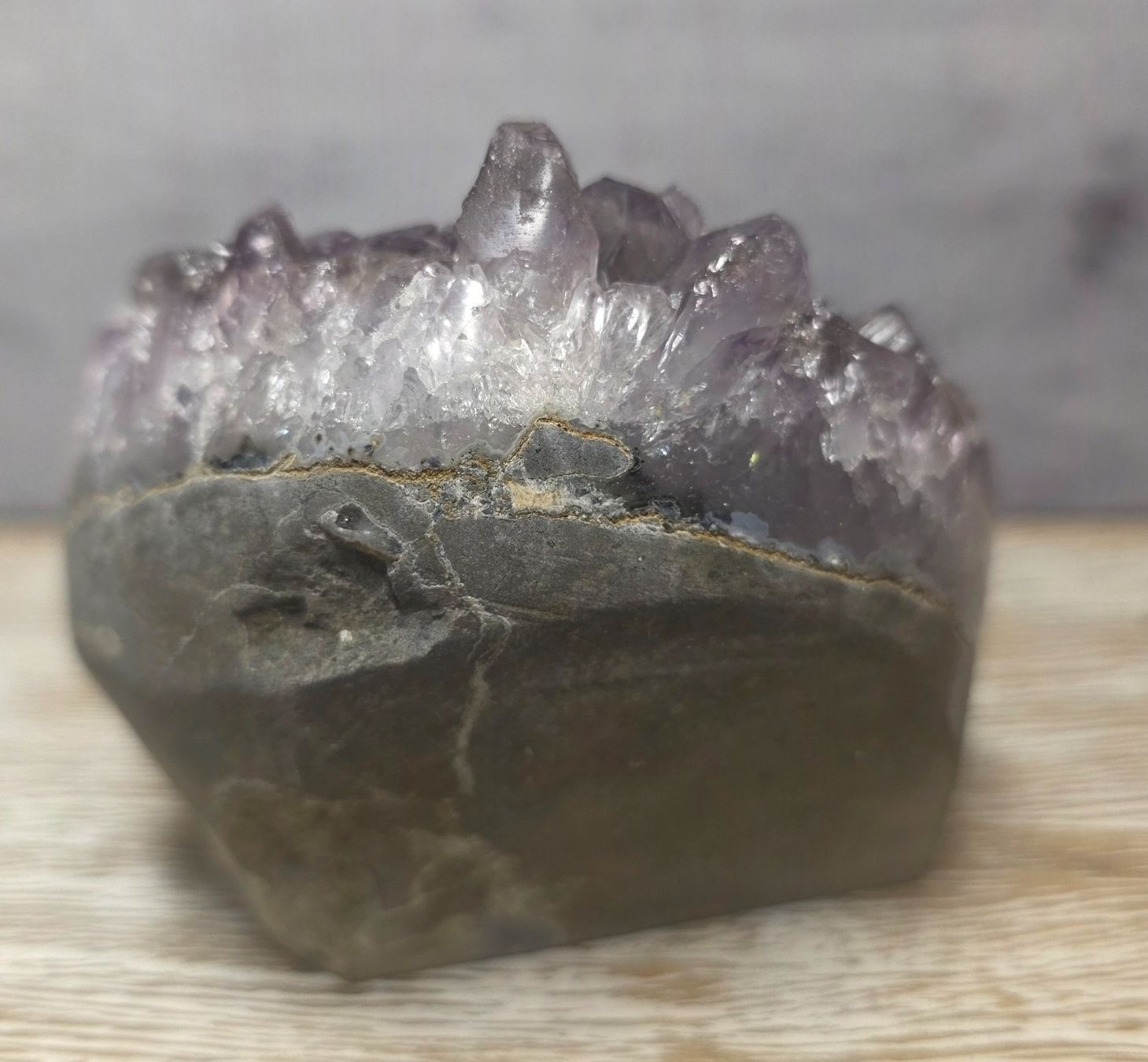 Minerali & Pietre curative: Amethyst Stufe 366g – Nuovo e nell'imballaggio originale da Matzingen venduto da Shay_Crystalz 3
