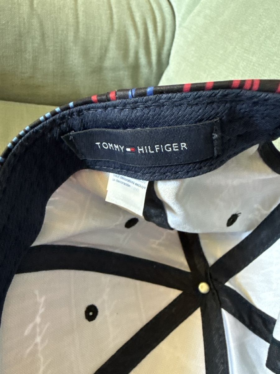 Tommy Hilfiger Copricapi, berretti & cappellini: Casquette Tommy Hilfiger logo multicolore neuve – Usato da Genève venduto da fat_8jwz 1