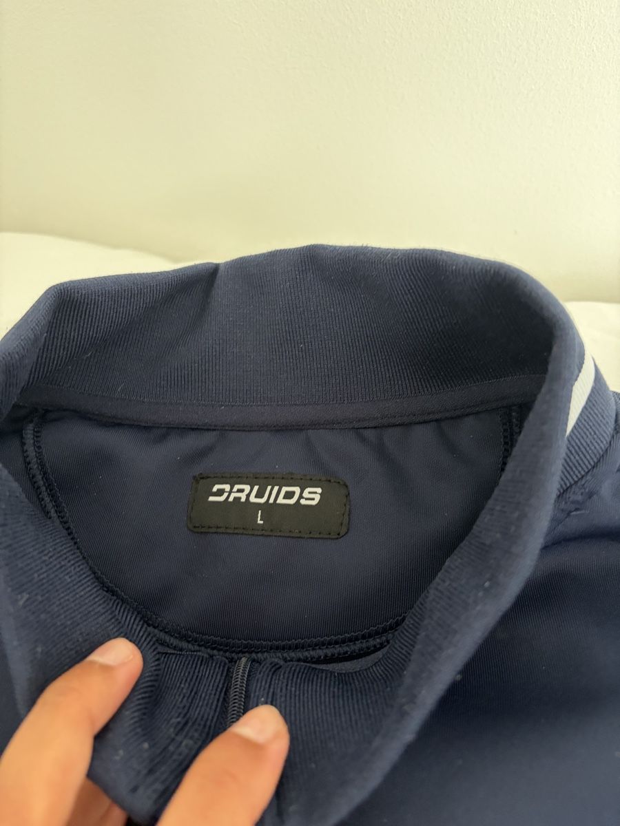 Pulls & Sweat-shirts: Druids Pullover dunkelblau Grösse L 2 St. – D'occasion à Meggen par moni_96 4