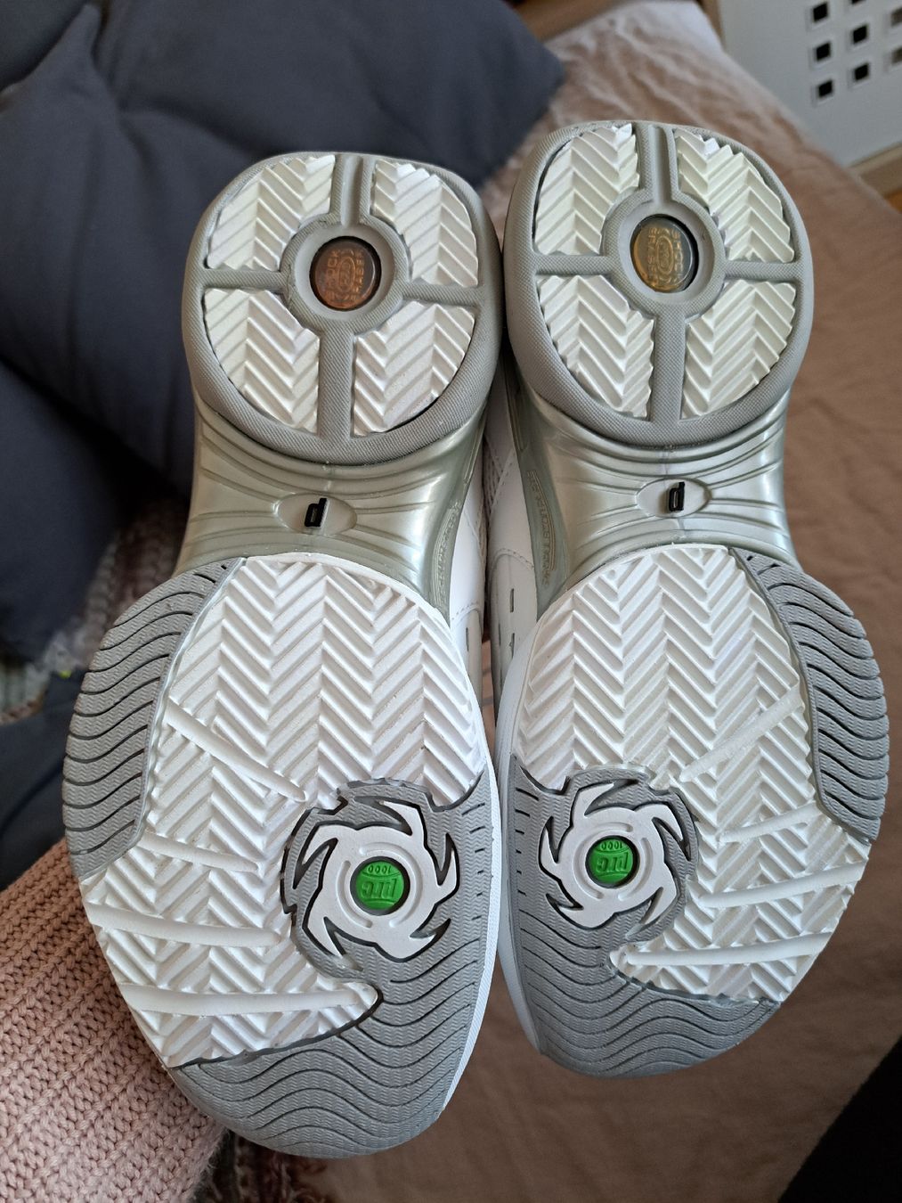 Scarpe da donna: Tennisschuhe Prince 39 NEU – Nuovo (secondo la descrizione) da Bern venduto da M.J.R. 2