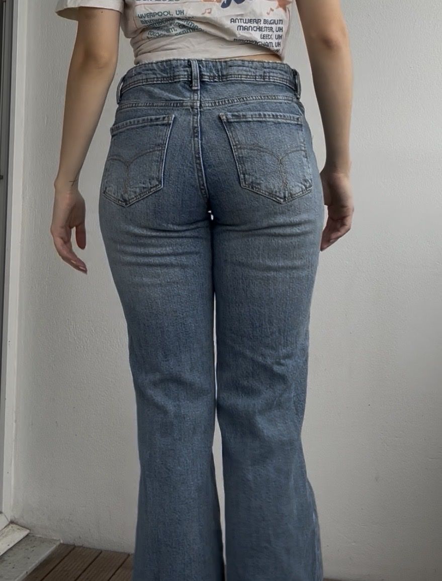 Bershka Jeans: Bershka Pantalons Jeans – Nuovo (secondo la descrizione) da Hauterive NE venduto da ric_cx8j 1