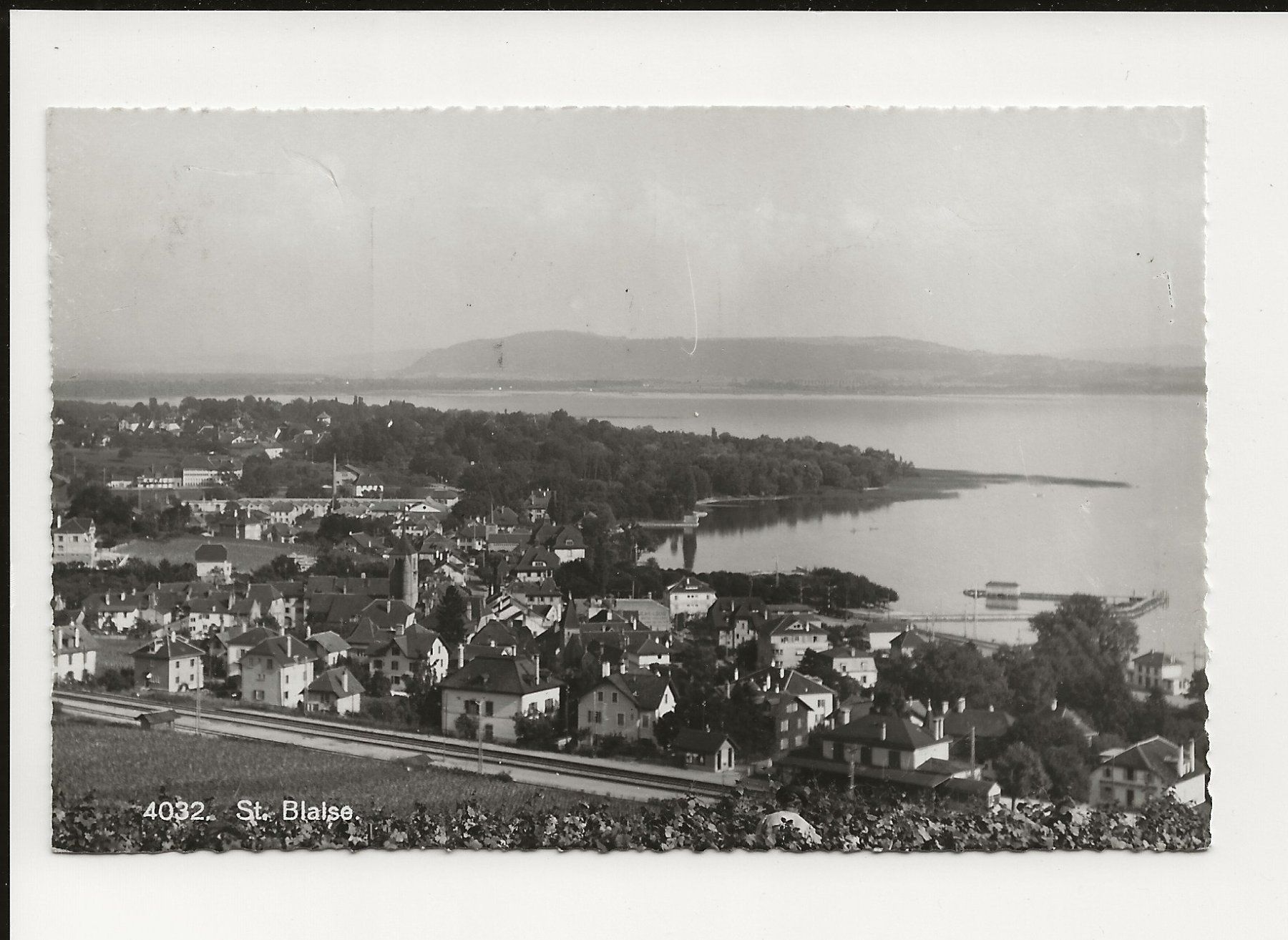 Cartoline postali: AK  1947 St. Blaise Neuenburgsee – Usato da Greifensee venduto da 315WDO