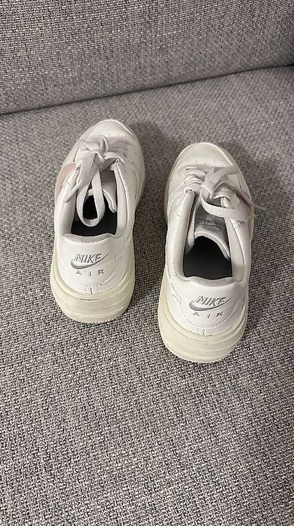 Nike Damenschuhe: Nike Air Force 1 Gr. 38 – Gebraucht aus Luzern von alexju 3