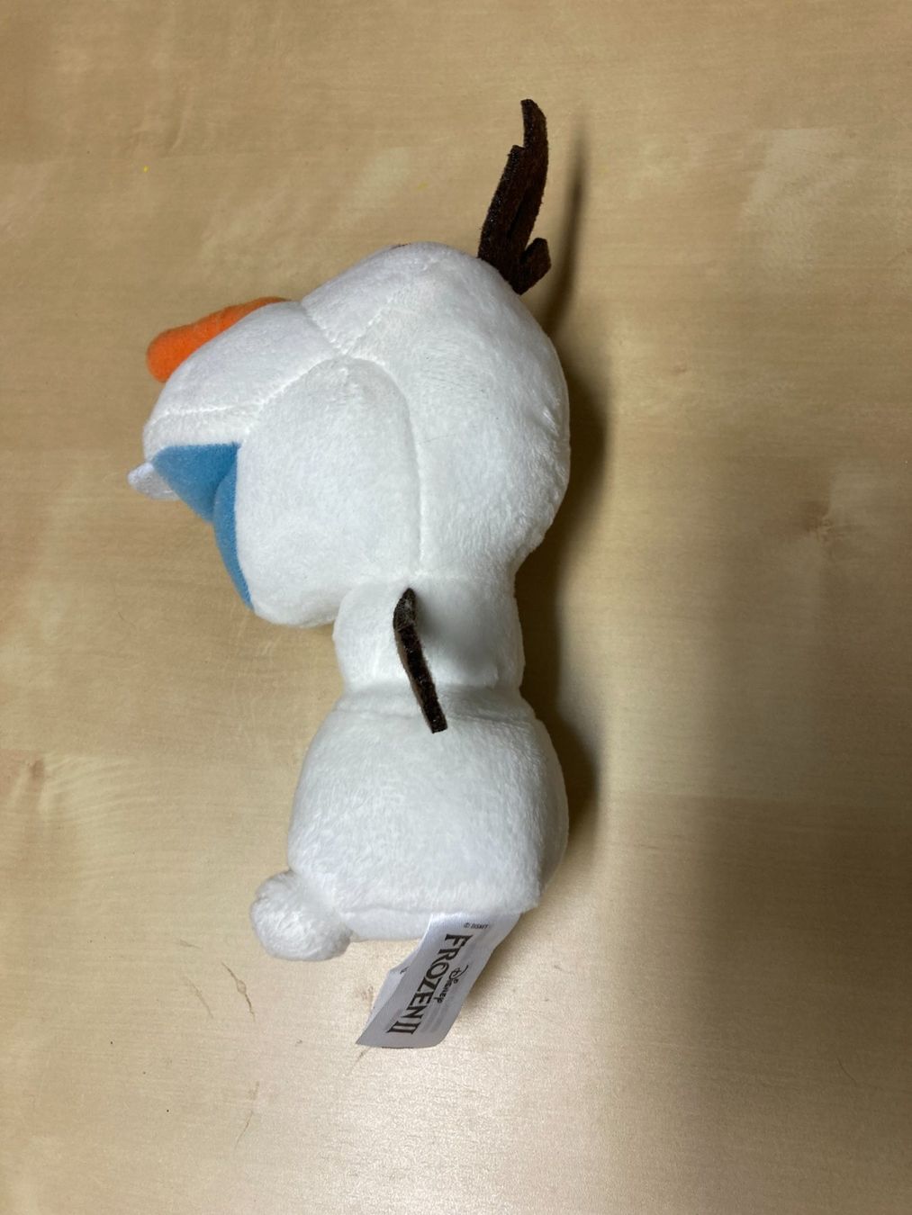 Disney Giocattoli: FROZEN 2 --> OLAF der Plüsch-Schneemann – Usato da Reinach BL venduto da Loma8 6