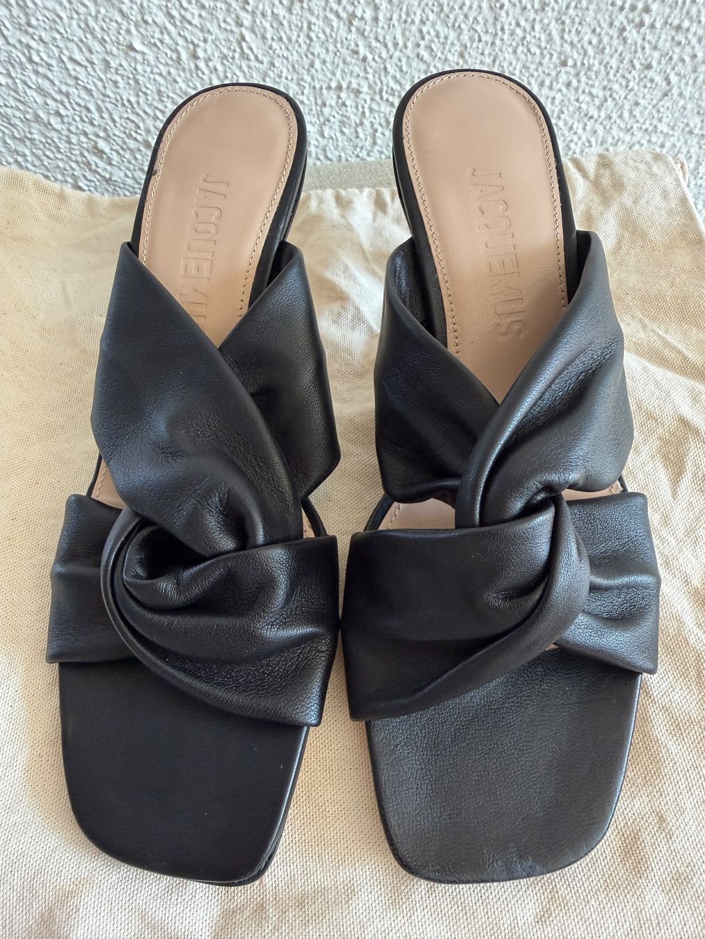 Scarpe da donna: Jacquemus Damen Pantoletten 37 – Nuovo (secondo la descrizione) da Wädenswil venduto da Alice_style 1