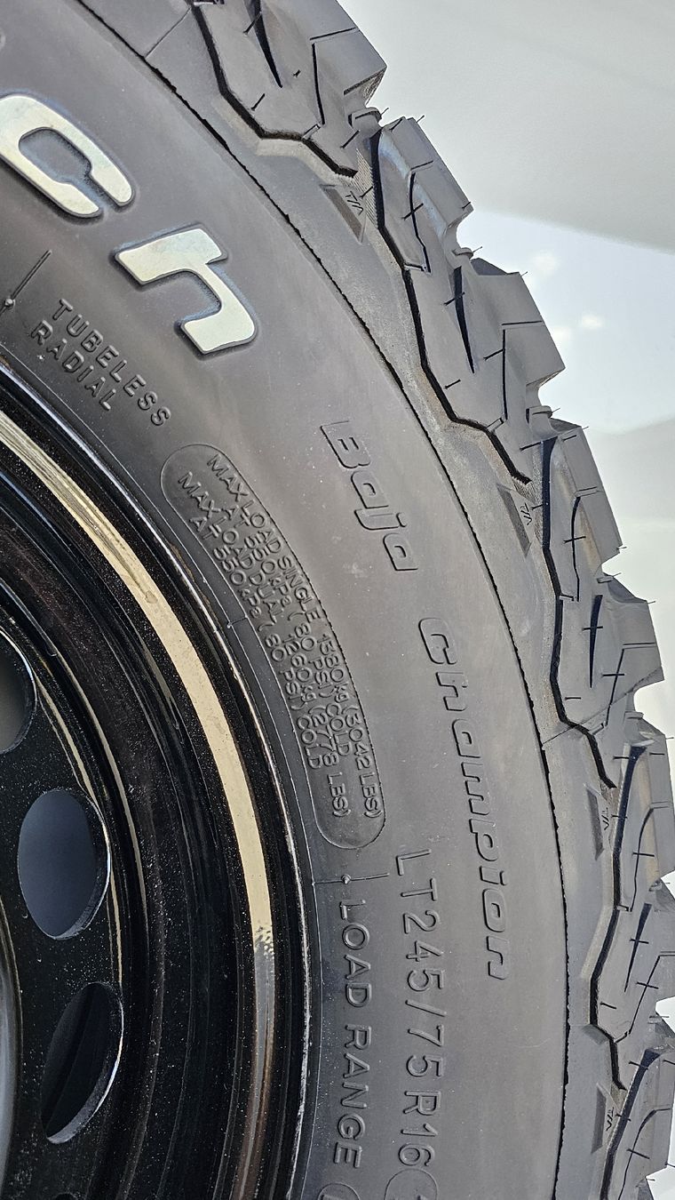 Goodrich Pneus & Kompletträder: BFGoodrich Reifen und Felgen 5x Stück – Neu (gemäss Beschreibung) aus Laax GR von chr_6q5z 4
