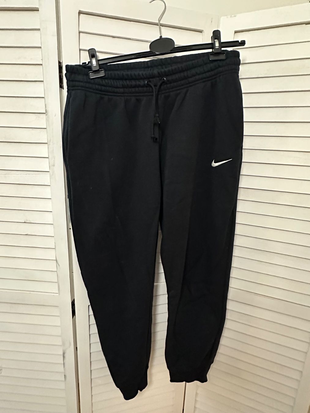 Nike Pantaloni: Nike Trainerhose, Grösse L – Usato da Schaffhausen venduto da lar_wk6h