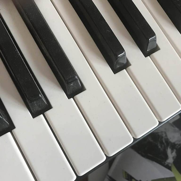 Korg Strumenti musicali: Synthhétiseur Korg 01W/fd – Usato da Yvonand venduto da Musicman5 2