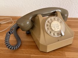 Telefon - Festnetz Wählscheibe beige Tf3-39.205 Modell 50