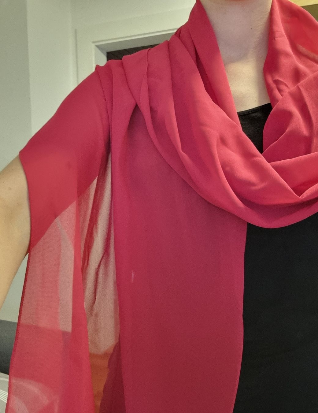 Robes: Himbeerfarbenes Abendkleid – D'occasion à Zürich par AmandaE 2