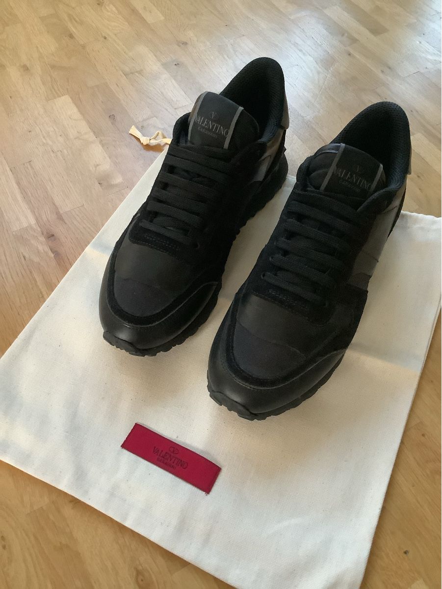 Valentino Scarpe da donna: Valentino Garavani sneakers – Usato da Zürich venduto da Sven1968 1