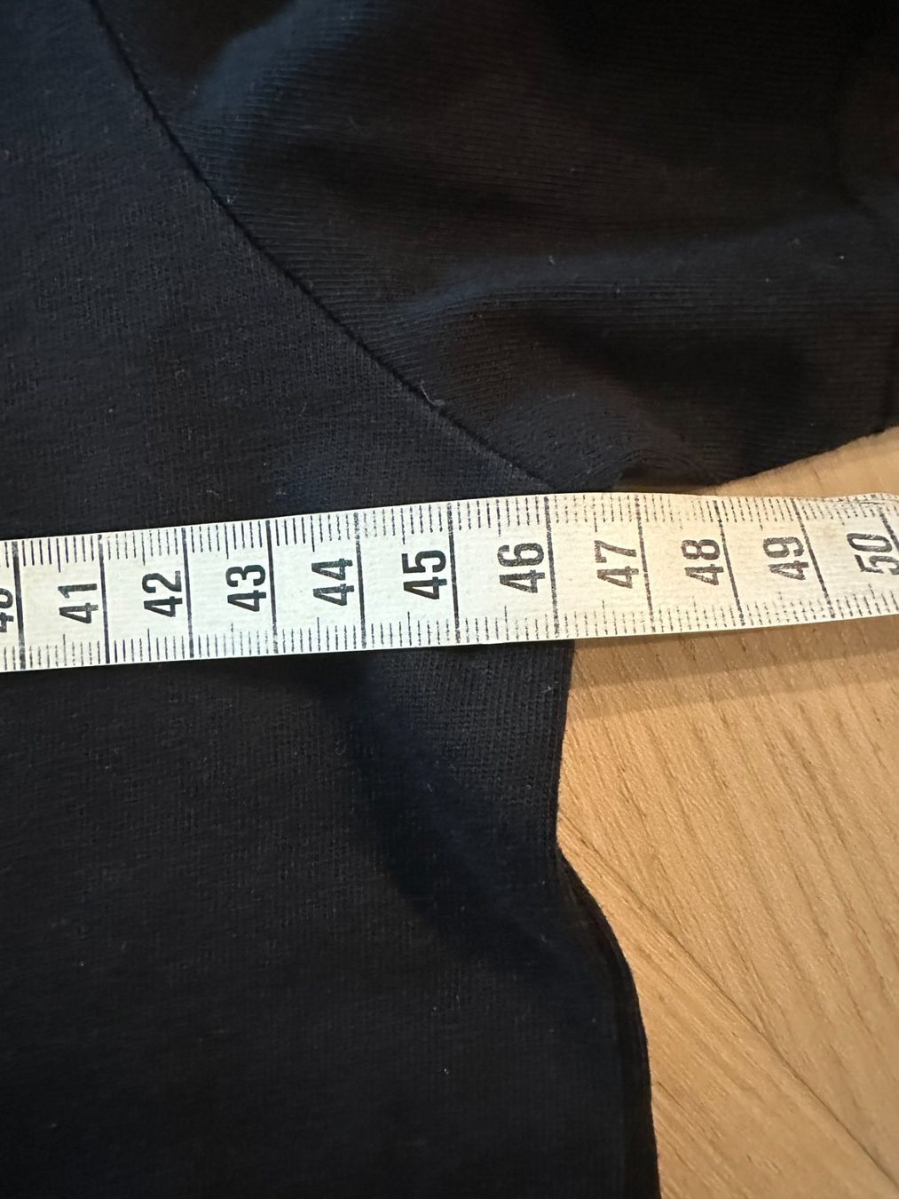 T-Shirts: Closure T-shirt - schwarz/rot/Tiger - S – Gebraucht aus Dübendorf von san_tt6m 4