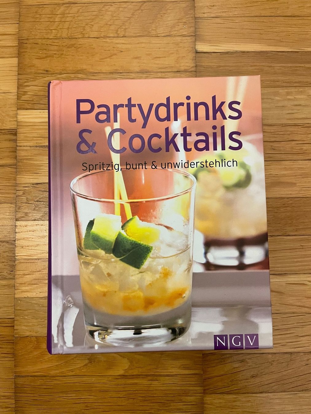Libri: Buch "Partydrinks & Cocktails" – Nuovo (secondo la descrizione) da Thalwil venduto da sheepowl