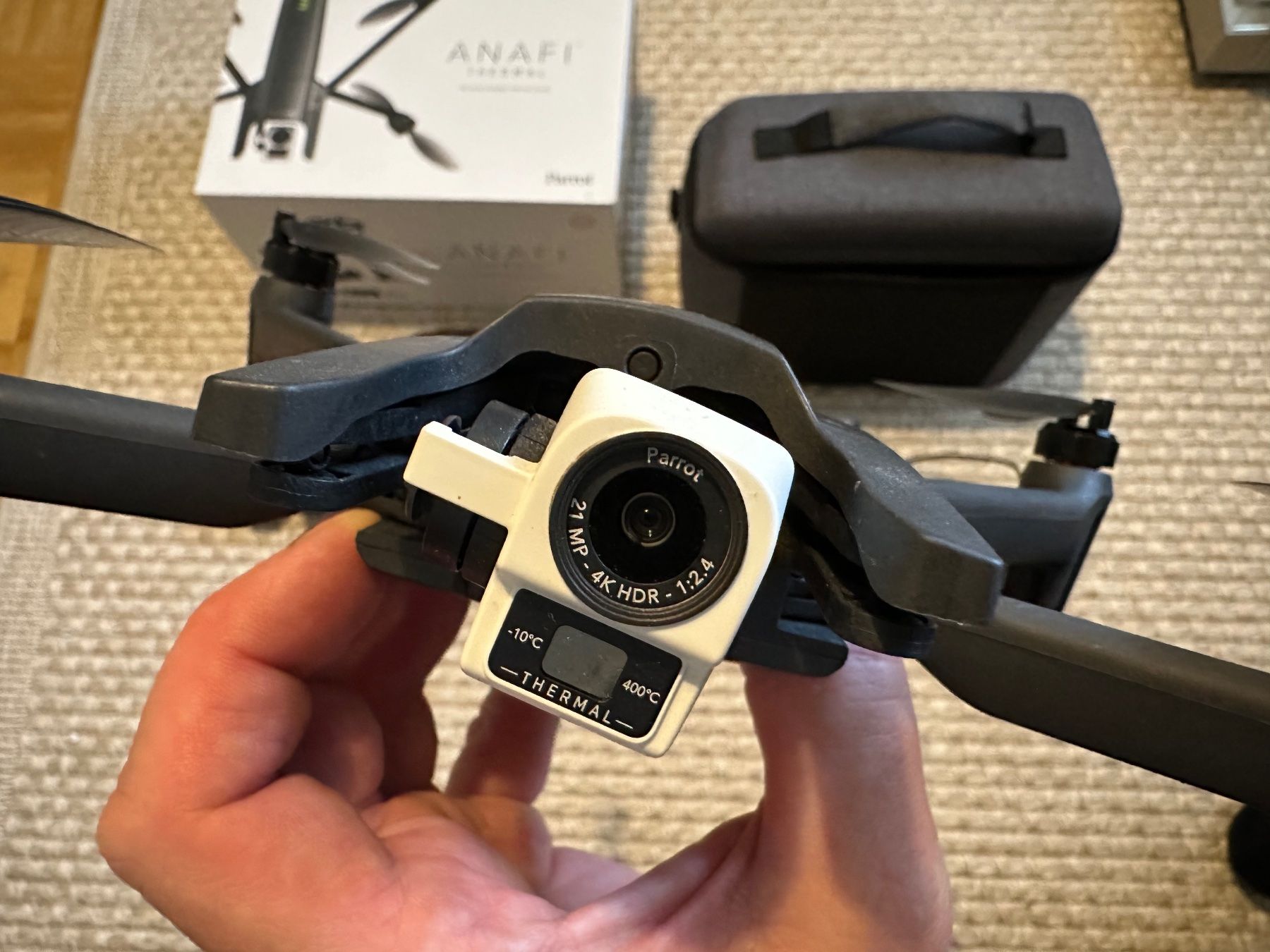 Parrot RC Modellbau: Parrot ANAFI Thermal - Kit Complet – Gebraucht aus Echandens von martinre 2