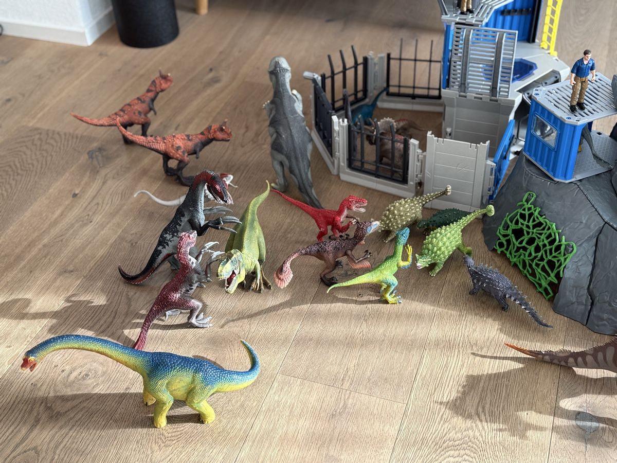 Schleich Jouets: Schleich Dino Sett – D'occasion à Solothurn par jasiiii 1