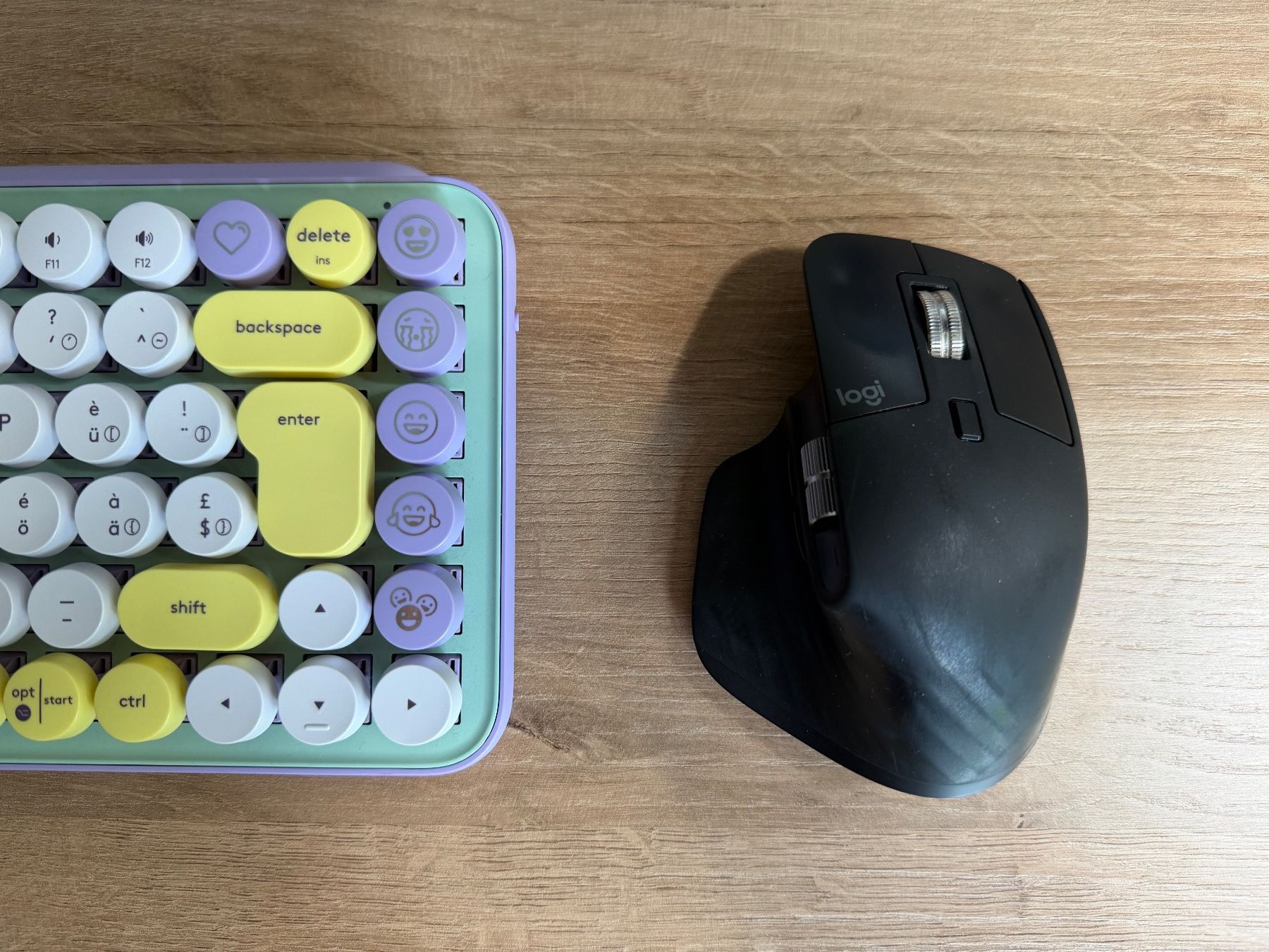 Logitech Tastaturen: Logitech Key Pop Bundle + Logitech Mx 3 – Gebraucht aus Horgen von mar_d6l9 4