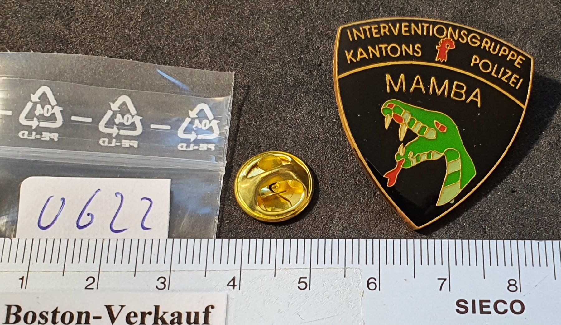 Placchette & Badge: U622 Pin Interventionsgruppe Kantons Polizei MAMBA Baselland – Usato da Reinach BL venduto da Boston-Verkauf 2