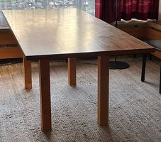  Massivholz-Esstisch L 200cm,  B 85cm,  H73 cm,