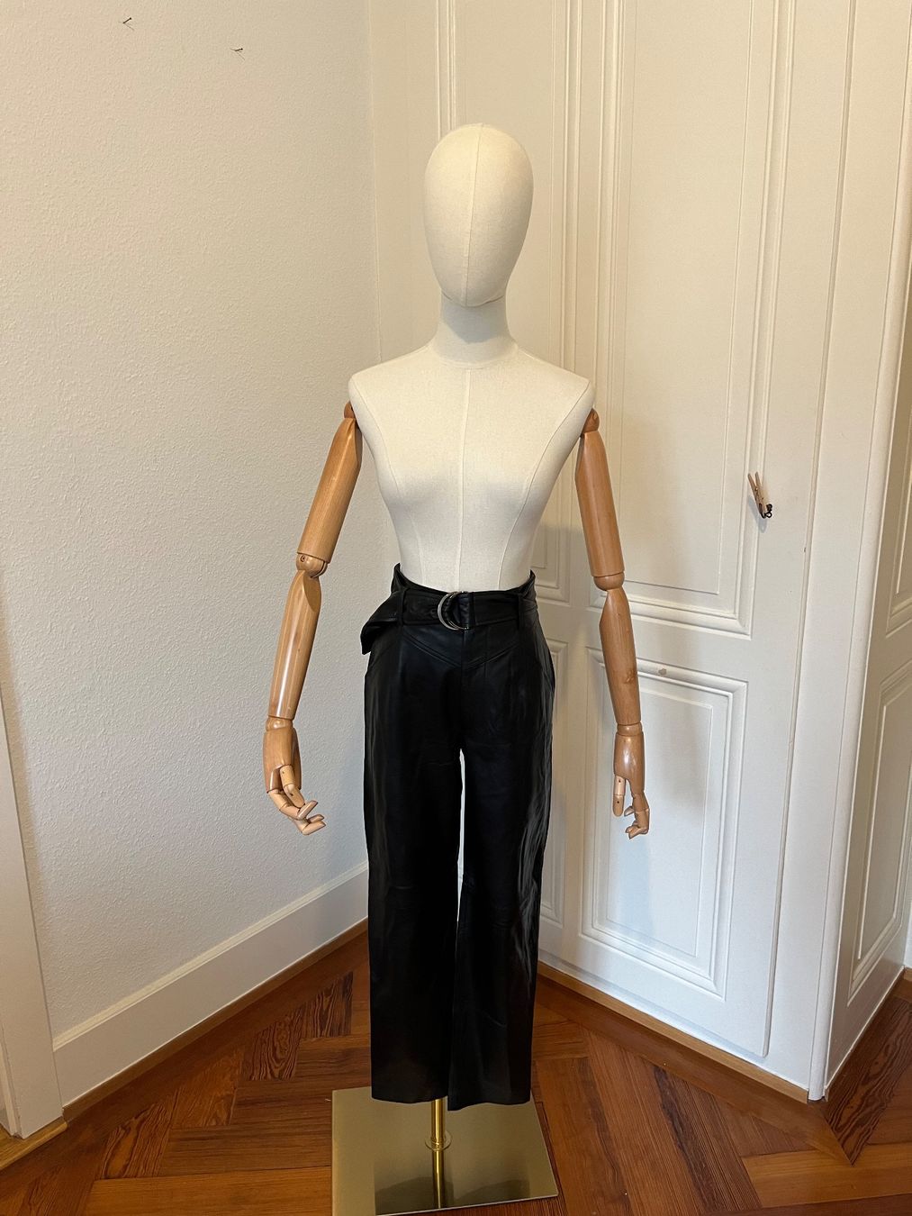 Pantaloni: Intermix Stylish Black Leather Trousers - Size XS – Usato da Mies venduto da Nib2011 1
