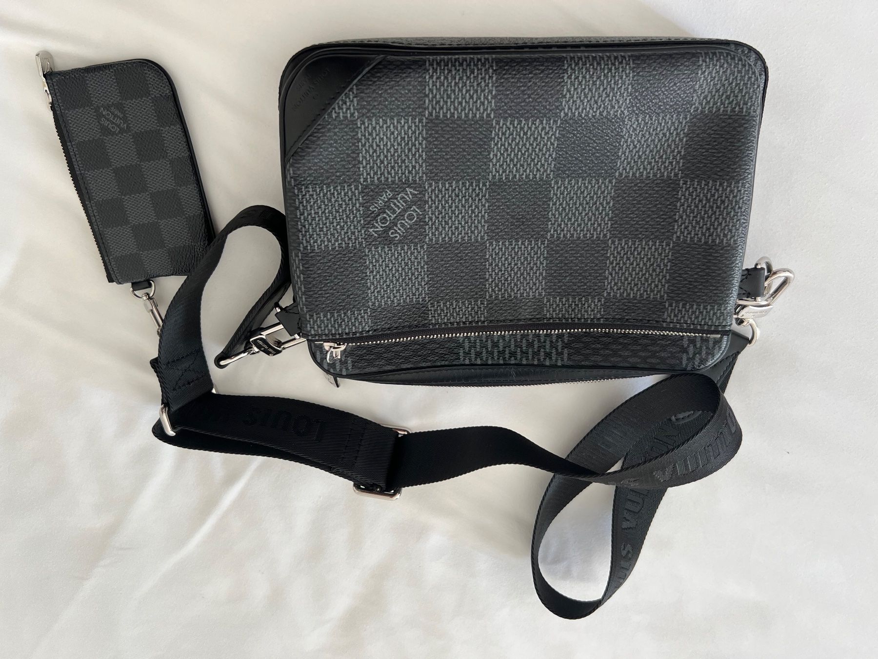 Louis Vuitton Borse: Louis Vuitton Tasche – Nuovo (secondo la descrizione) da Pratteln venduto da nik_h8yj 2