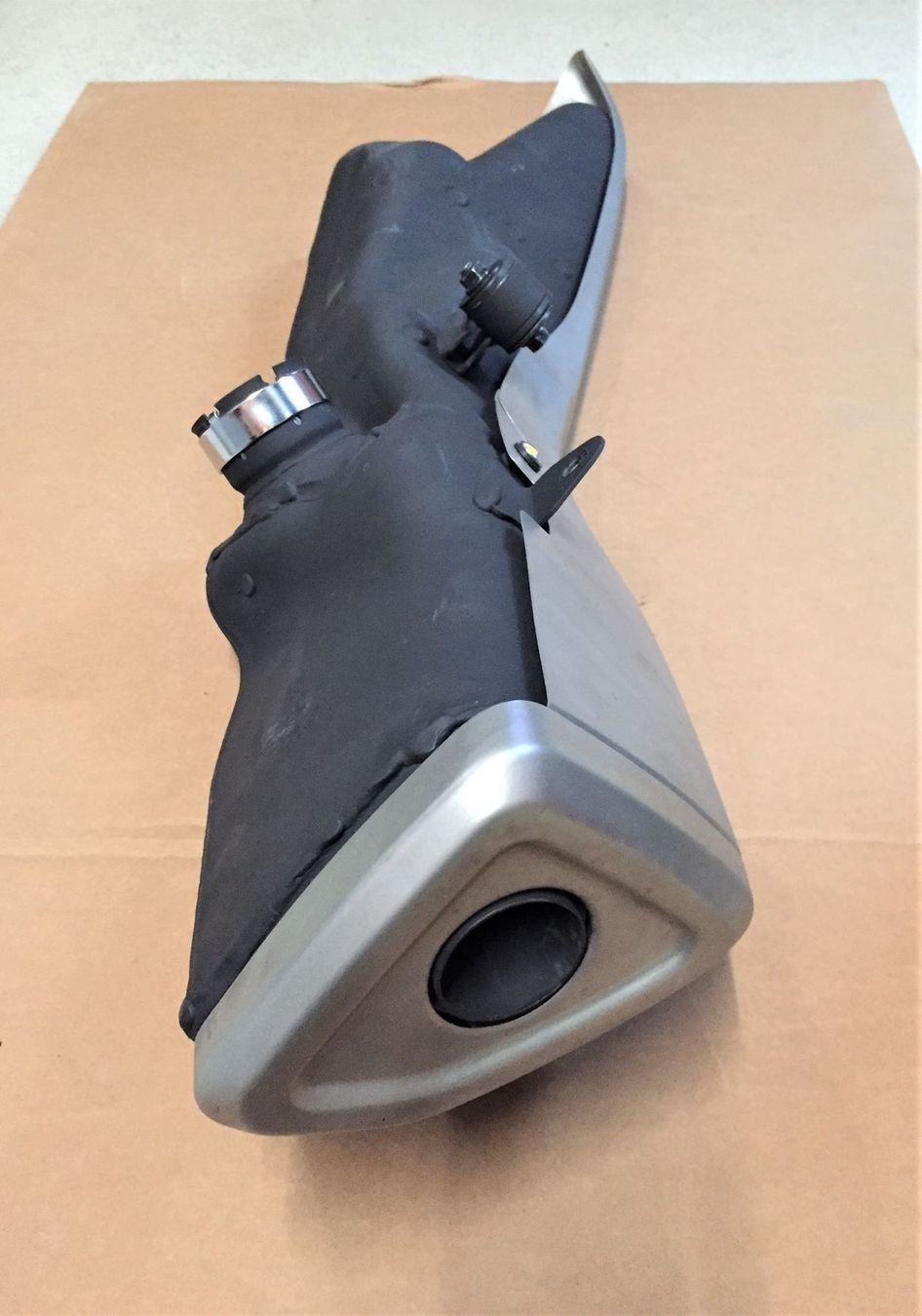 Honda Strada: Auspuff Endschalldampfer Honda CB1000 RR 2008-2017 – Nuovo (secondo la descrizione) da Bättwil venduto da paul74 2