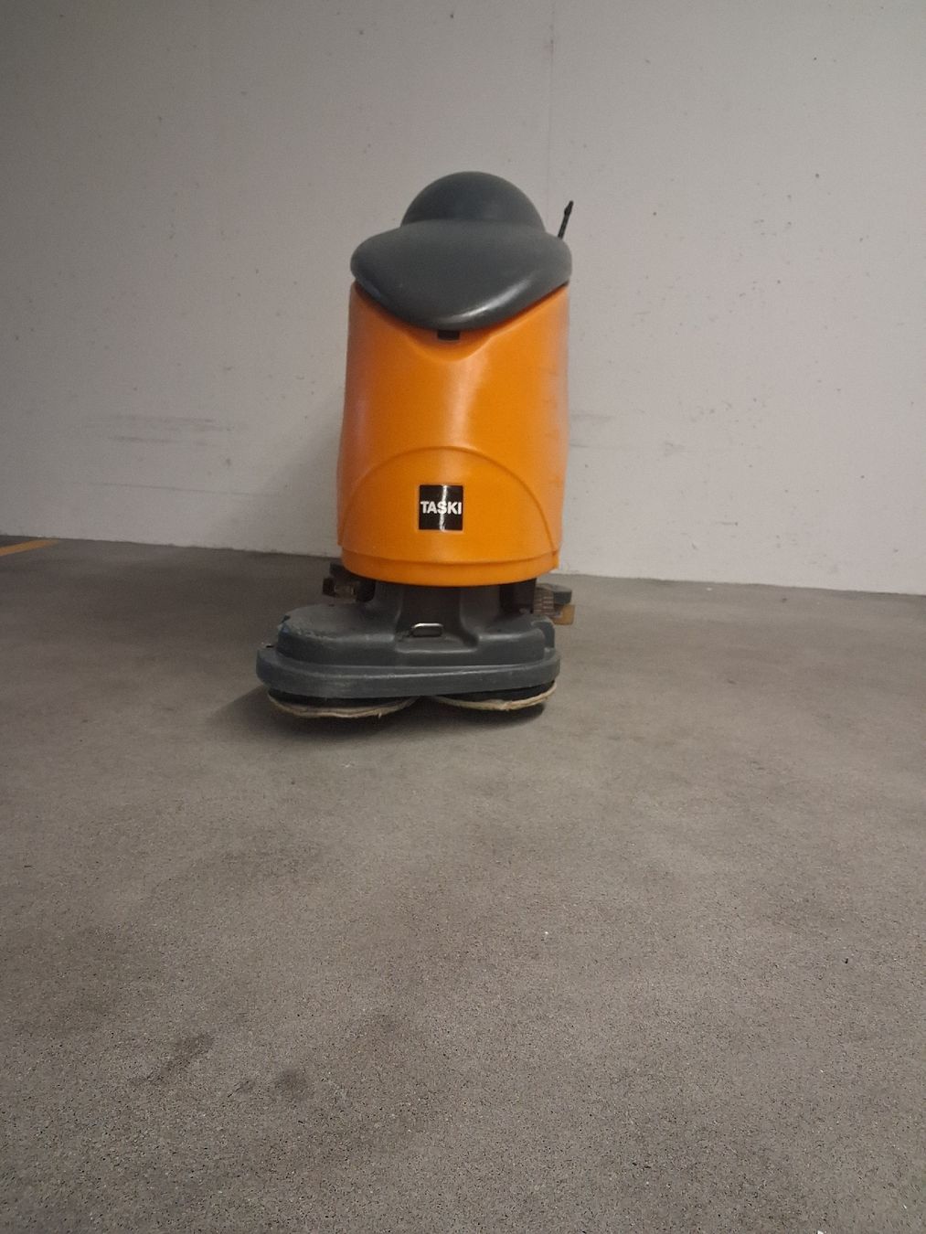 Tutte le macchine: Scheuersaugmaschine Taski Swingo 1250 – Usato da Büttikon AG venduto da for_gnt6 1